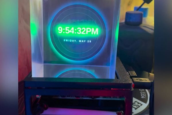 This awesome Raspberry Pi project uses the Pepper's Ghost illusion to make a holographic display