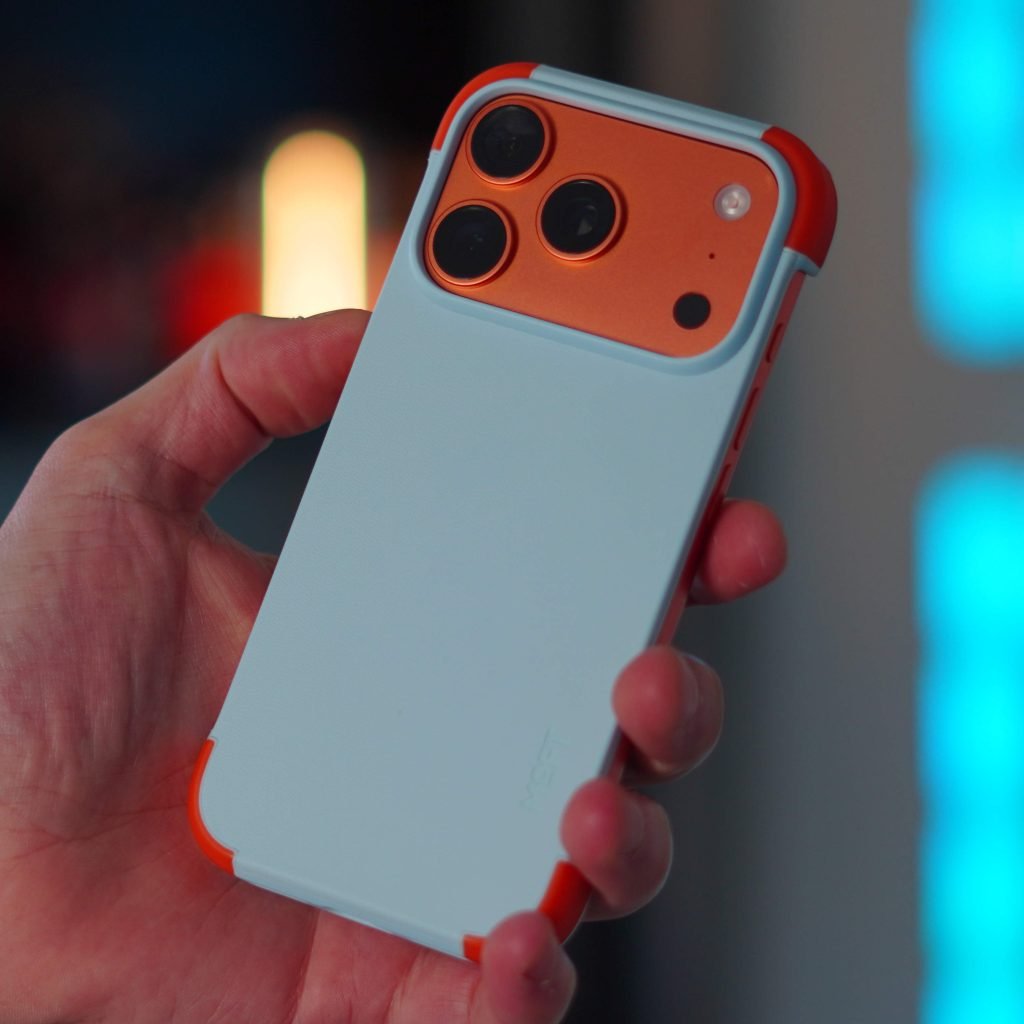 This case makes your iPhone feel caseless [Hands-on] - 9to5Mac