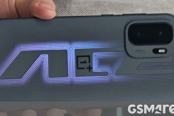 OnePlus Ace 6 Ultra revealed with 165Hz screen and mysterious companion device