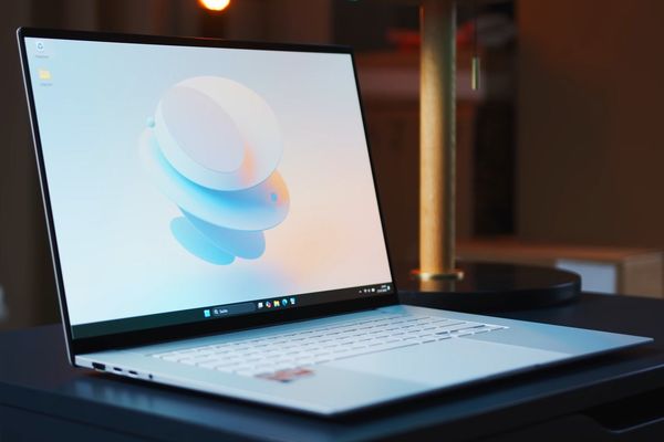 Asus Zenbook S 16 OLED: The Sub-$1000 Windows Laptop Bargain That's Hard to Beat