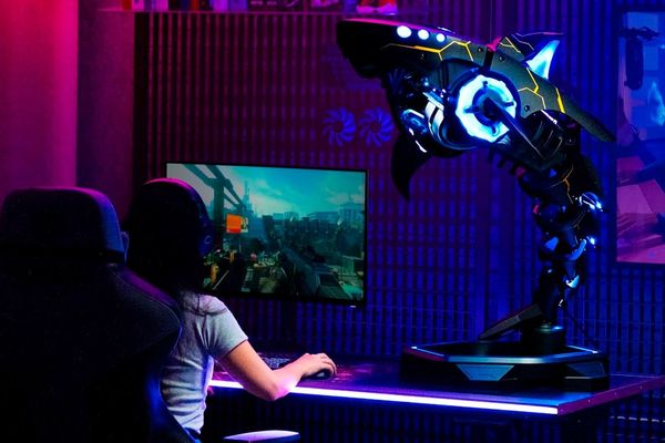 Cooler Master Shark X Mini-ITX Case Makes U.S. Debut at $5,499 - A $5,500 Bite Out of Your Wallet