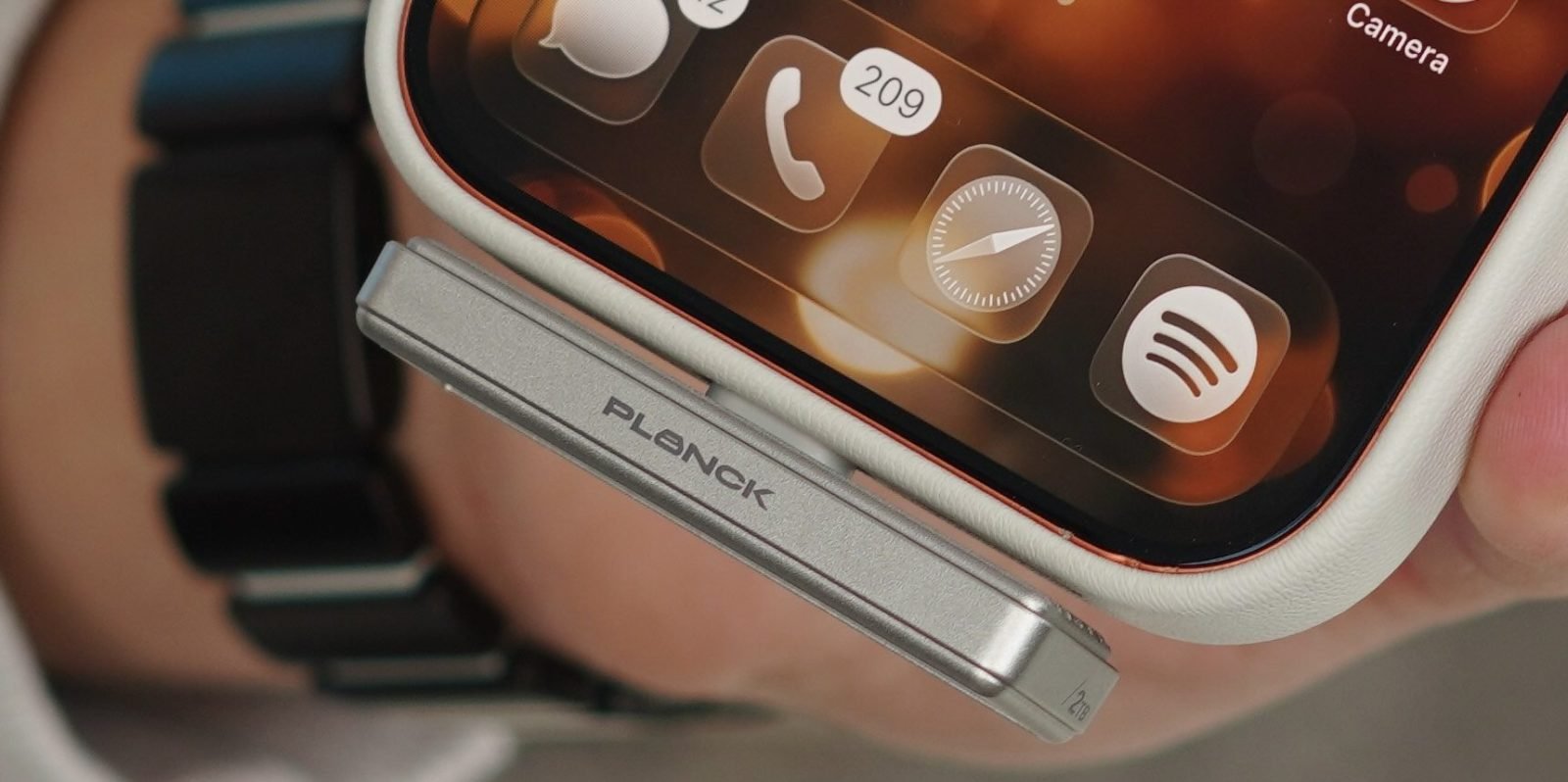 This tiny SSD is the most iPhone-friendly external drive yet - 9to5Mac