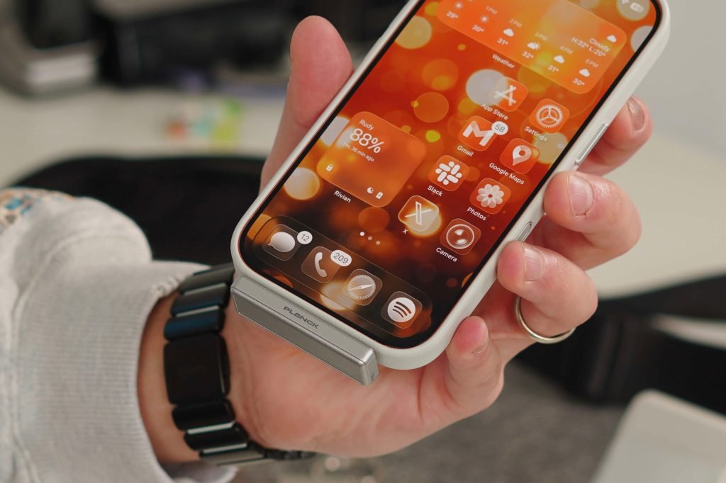 This tiny SSD is the most iPhone-friendly external drive yet - 9to5Mac