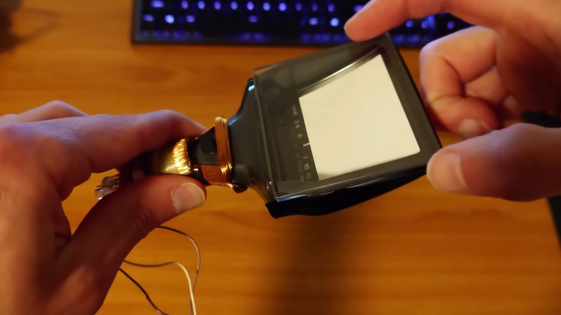 Building a CRT VR headset