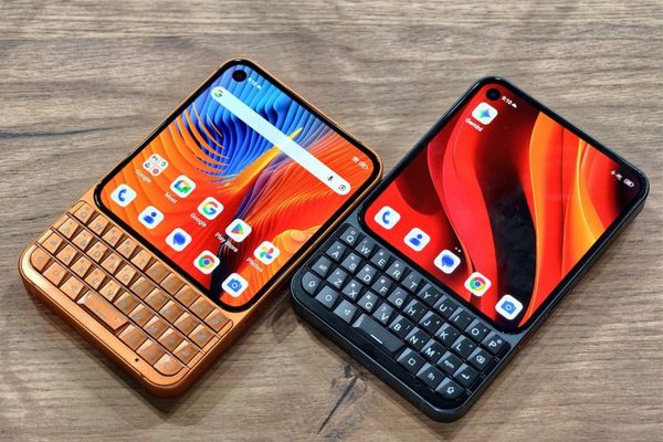 Unihertz Titan 2 Elite: Compact Rugged Phone Gets Two Chipset Options and Global Launch