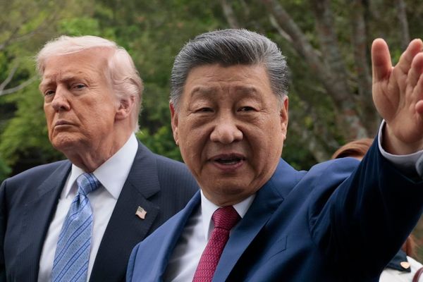Trump aims to defy gravity with Beijing friendship summit