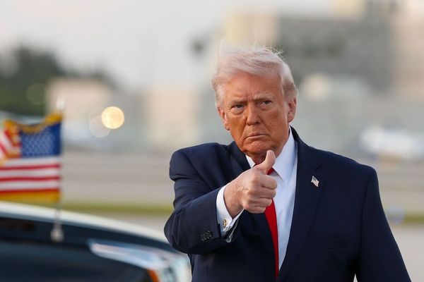 Trump Extends Iran Ceasefire, Citing Internal Divisions