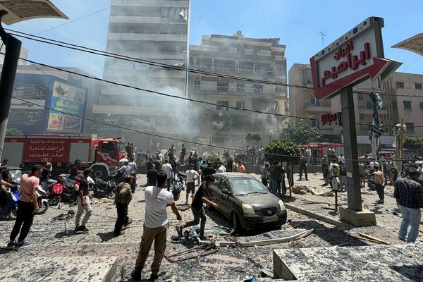 Trump faults Israel's Beirut strike, urges stand-down as Iran threatens deal