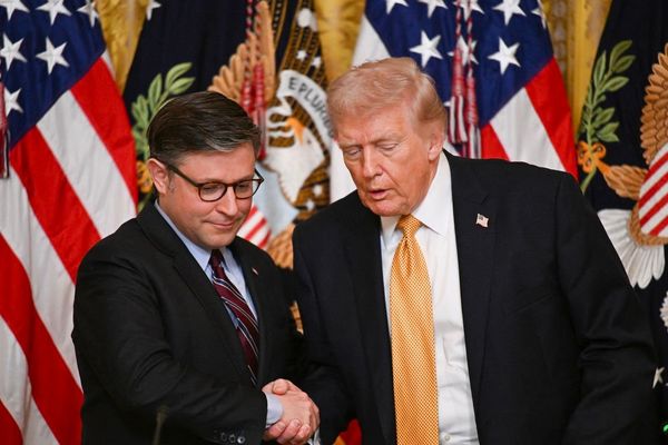 Trump suffers rare defeat with House Republicans on FISA