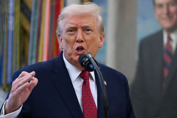 Trump's Canada Trade Threats Risk $443 Billion Tech and Auto Supply Chain