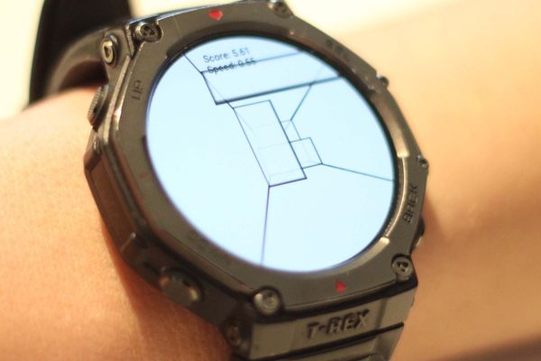 Tunnel Runner: Amazfit's First 3D Smartwatch Game Shows What's Possible on Wearable Hardware
