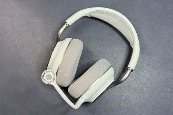 Turtle Beach Stealth Pro II Review – Multi‑Device Wireless Headset Shows Strong Performance at Premium Price