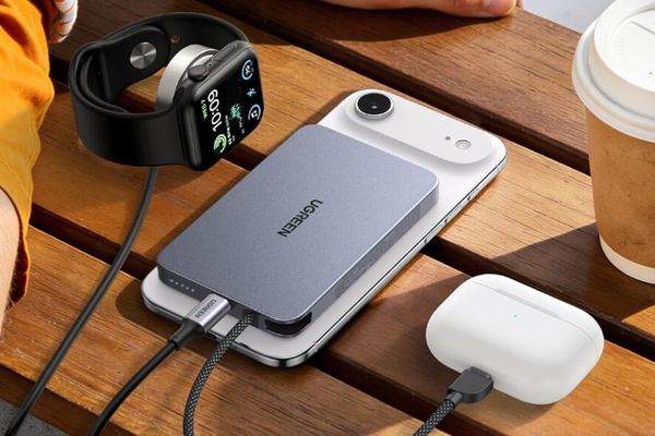 Ugreen's MagFlow Air Qi2 Power Bank Combines Wireless Charging With Built-in Cable