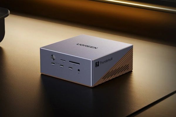 Ugreen's new 17-in-1 Thunderbolt 5 docking station with triple monitor support gets launch discount