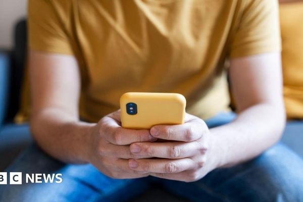 UK VPN Downloads Skyrocket 1800% as Users Evade New Age Verification Rules