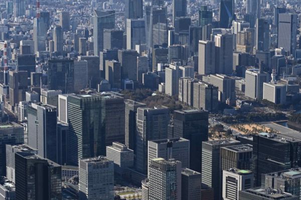Weak Yen Spurs Japanese Firms to Fortify Defenses as Foreign Buyers Eye Undervalued Assets