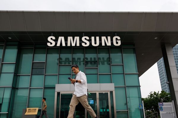 Samsung Semiconductor Production Plummets 58% as Union Demands $400,000 Bonuses