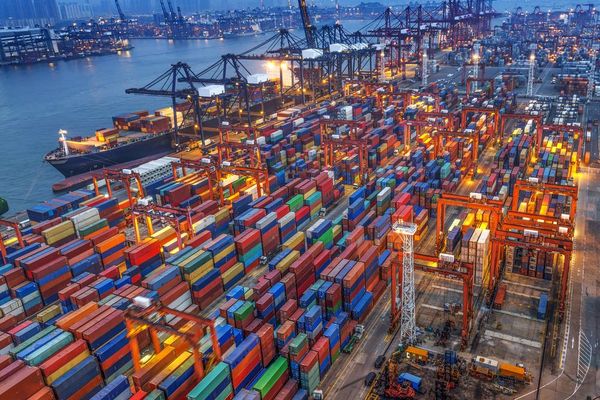 Memory Chip Shortage Threatens Data Security Compliance as PC Shipments Plummet