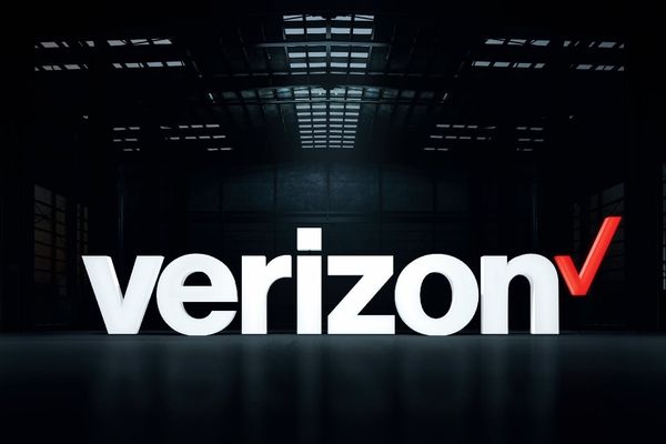 Verizon's Nationwide Outage: What a 'Software Issue' Means for Network Reliability
