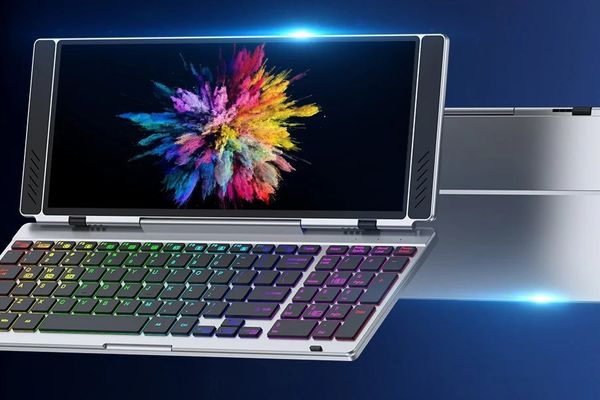 VitaLink Keyboard Blends Laptop and Desktop: 4K Touchscreen, RGB Keys, and Built-in Speakers in a Portable Package