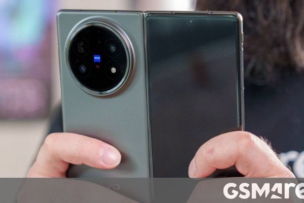 vivo X Fold6 Reportedly Set for Late June Launch with MediaTek Dimensity 9500 and Enhanced Camera System