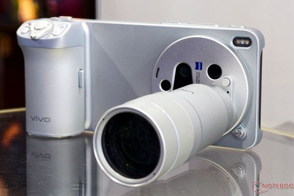 Vivo X300 Ultra: First camera sample showcases insane 70x zoom