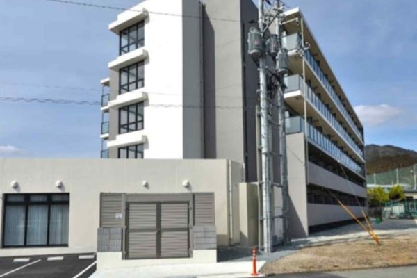 Warburg Pincus Bets $1.25bn on Japan's Student Housing as Foreign Enrollment Climbs