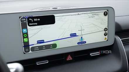 Waze on CarPlay