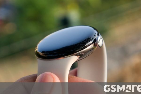 Google starts Wear OS 7 rollout for Pixel Watch 2, 3 and 4