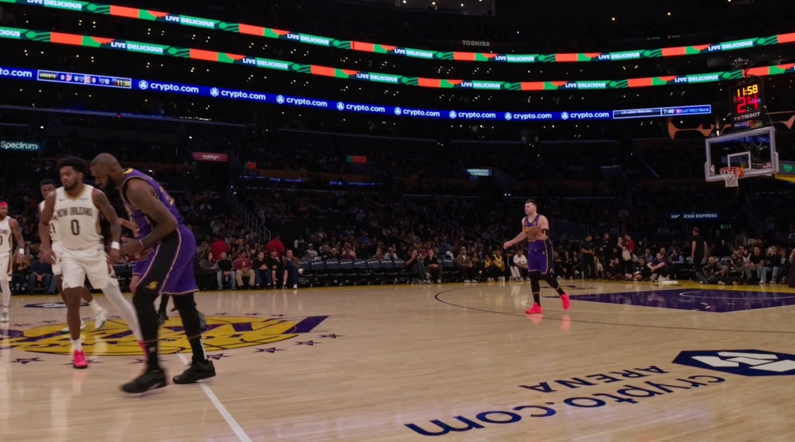 What it’s like to watch an NBA game courtside in Apple Vision Pro - 9to5Mac