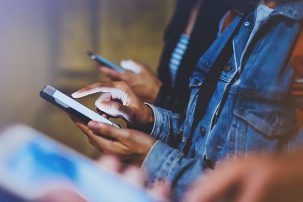 WhatsApp Opens Door to EU Messaging Interoperability: Third‑Party Chats Roll Out