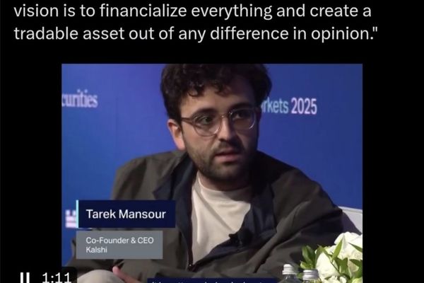 When Prediction Markets Rewrite Reality: The Algorithmic Delphi of 2043