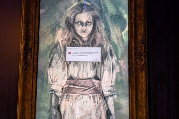 Public Windows Displays Pose Privacy Risks Amid Rising Regulatory Scrutiny