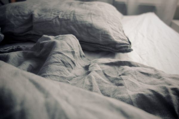 Why We Reach for a Blanket Even on Sweltering Nights