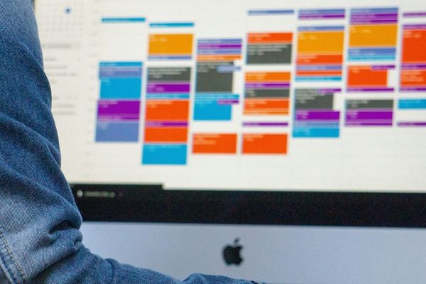 Why I use Apple Calendar and not a to‑do list as my task manager