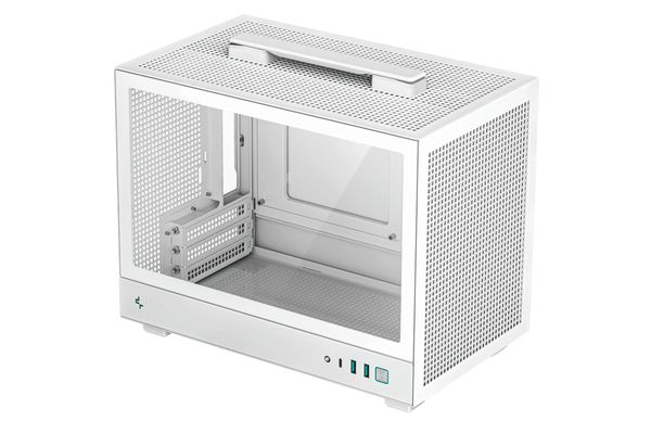 Windows 11 After Two Decades of macOS: A Productive But Painful Experience