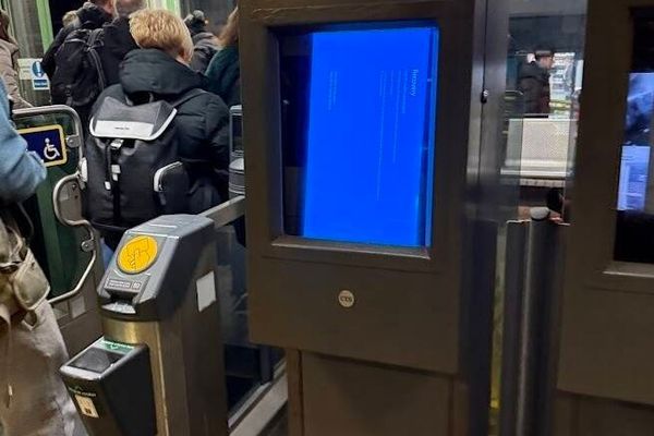 Windows pays tribute to Britain's creaking rail network with a BSOD • The Register