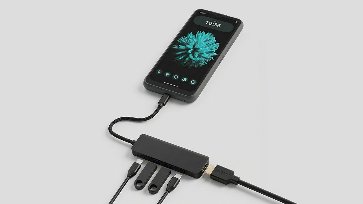 USB-C dock with the NexPhone