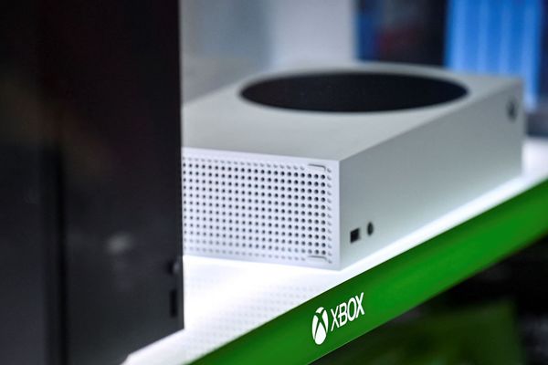 Xbox Faces a 5x Memory and Storage Cost Spike by 2027 as AI Demand Drains Component Supply