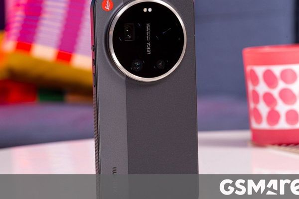 Xiaomi 17 and Xiaomi 17 Ultra European launch details leak ahead of February 28 global debut