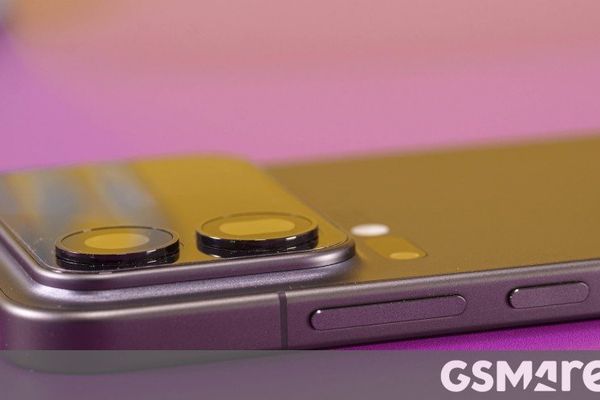 Xiaomi 18 Pro tipped to feature dual 200MP cameras