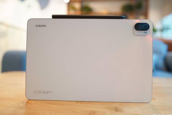 You can now download a Fedora Atomic OS for your Android device