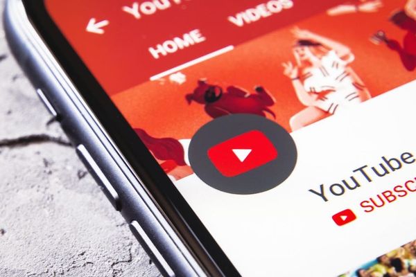 YouTube's AI Age Verification Puts Burden of Proof on Users for Algorithmic Errors