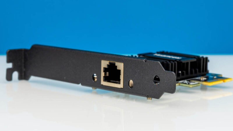YuanLey 5G PCIe Network Card Front Angled 1