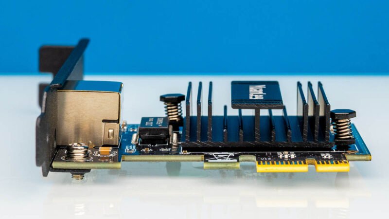 YuanLey 5G PCIe Network Card Side 1