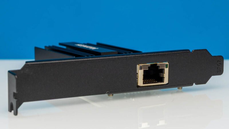 YuanLey AQC113 X1 Network Card Front Angled 2